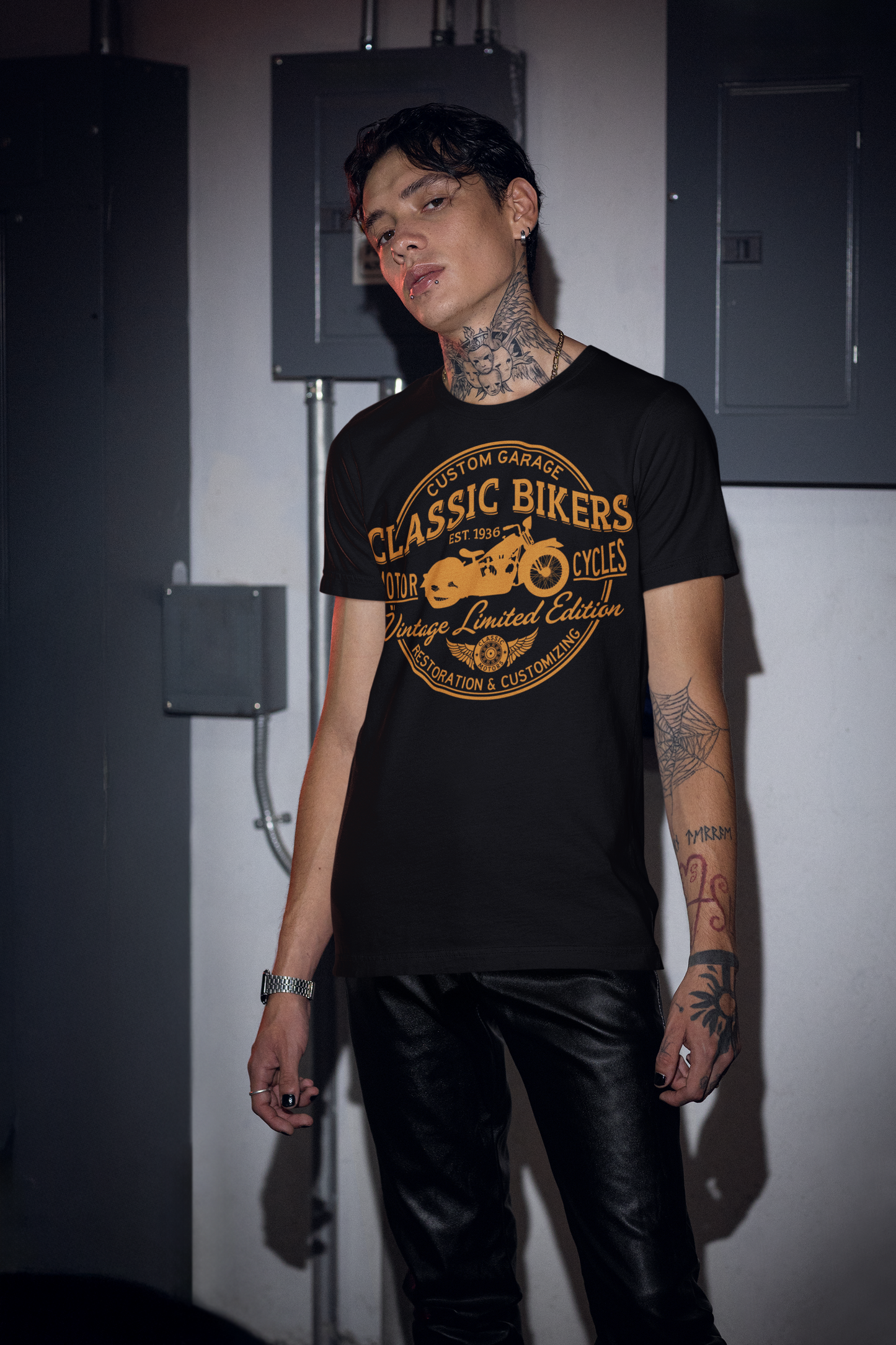 Vintage Biker Club Tee - BURBENT®